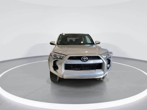 Used 2019 Toyota 4Runner SR5 image 3