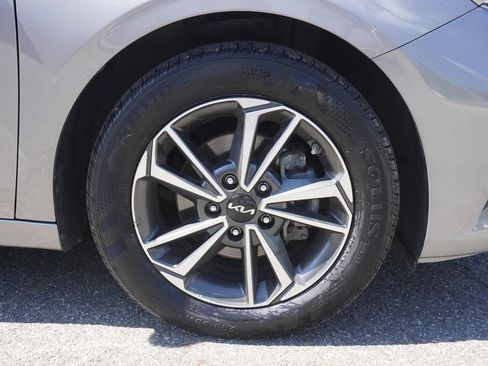 Used 2023 Kia Forte LXS FWD image 12