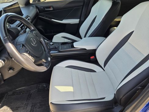 Used 2022 Lexus IS 350 F Sport w/ Navigation Package RWD image 21