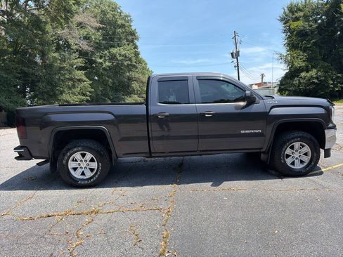 Used 2016 GMC Sierra 1500 SLE w/ SLE Value Package AWD/4WD image 9