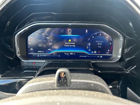 Used 2024 Chevrolet Silverado 1500 High Country image 24