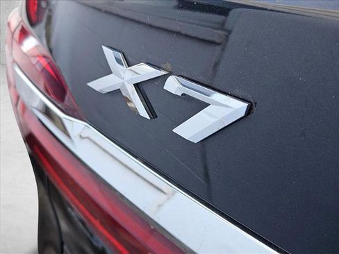 Used 2019 BMW X7 xDrive40i w/ Parking Assistance Package image 8