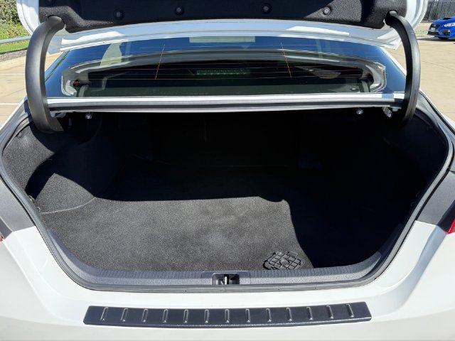 Used 2020 Toyota Camry SE FWD image 30