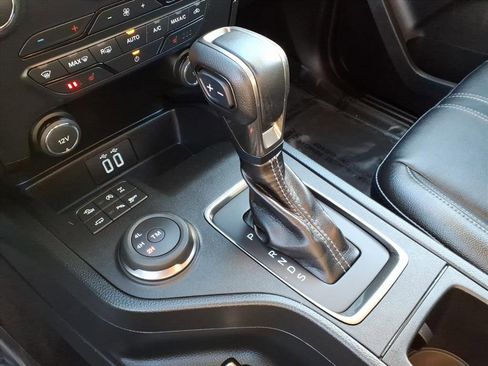 Used 2019 Ford Ranger Lariat w/ Equipment Group 501A Mid image 21