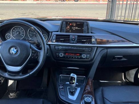Used 2015 BMW 328i xDrive Sedan AWD/4WD image 9