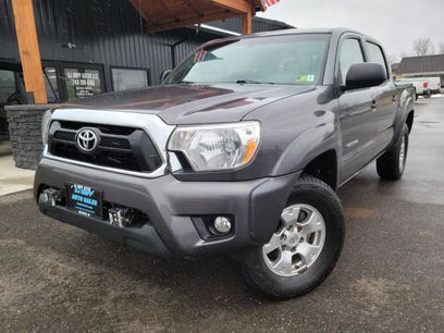 Used 2015 Toyota Tacoma 4x4 Double Cab w/ TRD Off-Road Package