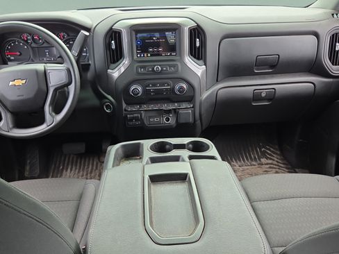 Used 2025 Chevrolet Silverado 2500 Custom w/ Custom Value Package AWD/4WD image 12