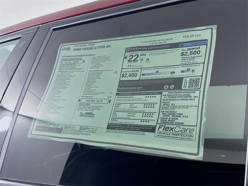 New 2025 Jeep Grand Cherokee Altitude image 20