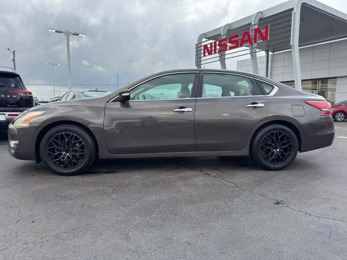 Used 2013 Nissan Altima 2.5 SL image 2