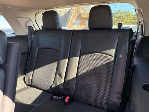 Certified 2016 Dodge Journey Crossroad image 12