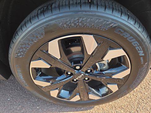 Used 2023 Kia Sportage X-Line w/ X-Line Premium Package image 11