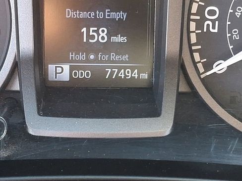 Used 2019 Toyota Tacoma SR AWD/4WD image 21
