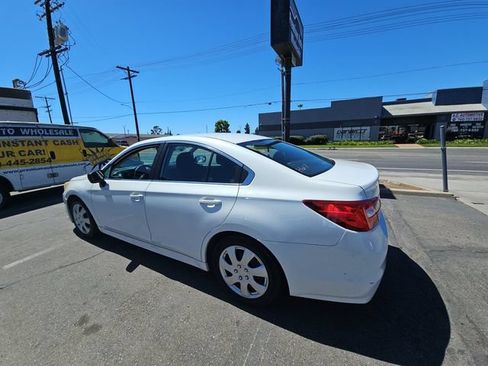 Used 2017 Subaru Legacy 2.5i AWD/4WD image 4