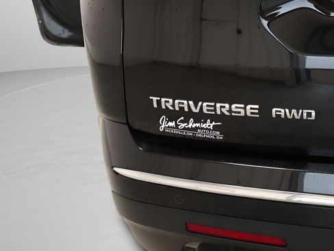 Used 2023 Chevrolet Traverse High Country w/ LPO, Cargo Package AWD/4WD image 39