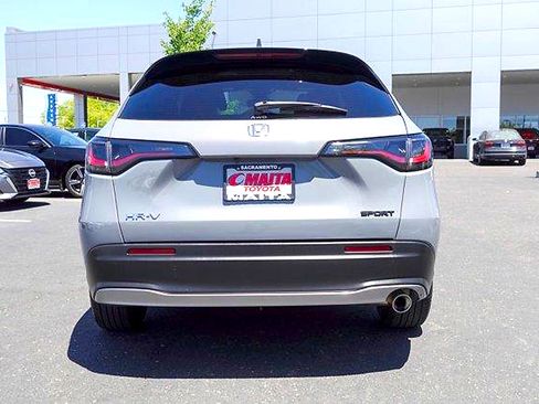 Used 2025 Honda HR-V Sport image 6