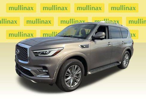 Used 2019 INFINITI QX80 Luxe w/ Cargo Package image 5