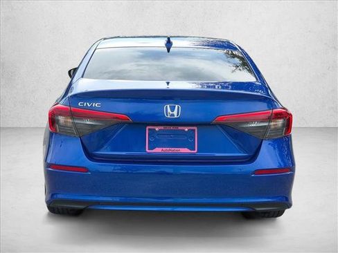 Used 2024 Honda Civic EX image 6
