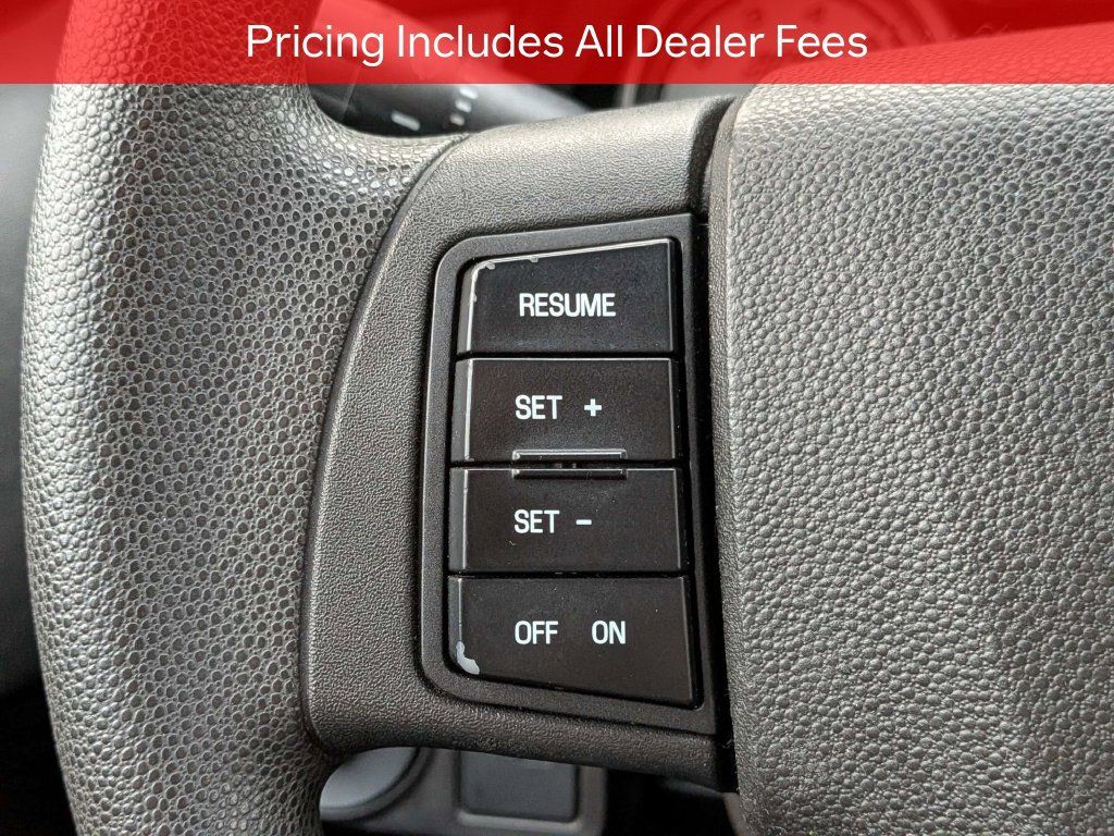 Used 2010 Ford Focus SE FWD image 24
