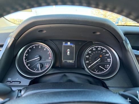 Used 2023 Toyota Camry SE image 34