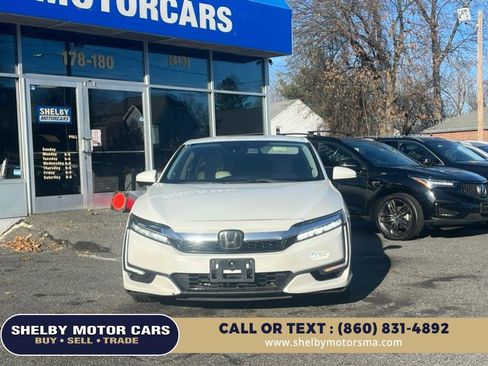 Used 2018 Honda Clarity Touring image 3