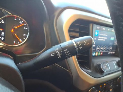 Used 2022 GMC Acadia Denali w/ LPO, Floor Liner Package image 19