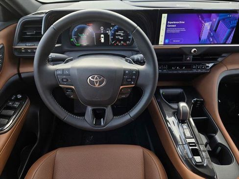 Certified 2026 Toyota Crown Signia AWD/4WD image 12