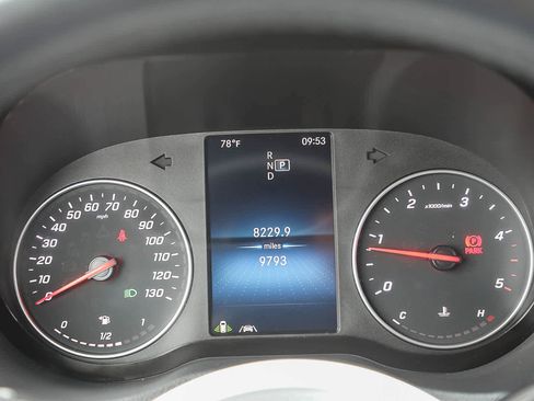 Used 2024 Mercedes-Benz Sprinter 2500 image 23
