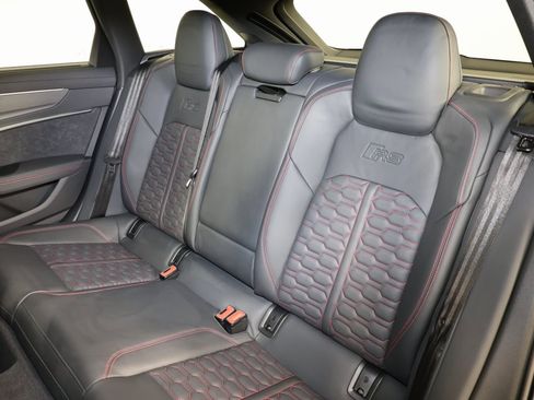 Used 2023 Audi RS 6 w/ Driver Assistance Package image 11