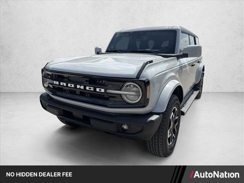 New 2026 Ford Bronco Outer Banks AWD/4WD image 1