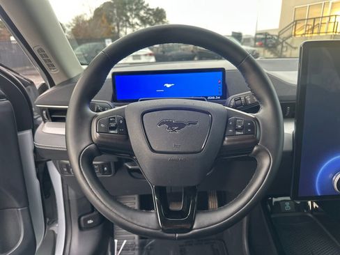 Certified 2023 Ford Mustang Mach-E Select image 26