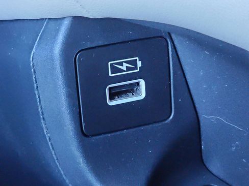 Used 2023 Honda HR-V LX image 26