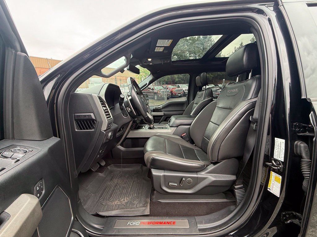 Used 2019 Ford F150 Raptor w/ Equipment Group 802A Luxury AWD/4WD image 22