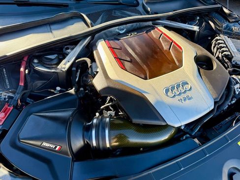 Used 2018 Audi S4 Prestige w/ Prestige Package image 4