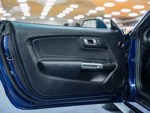 Certified 2019 Ford Mustang Coupe image 40