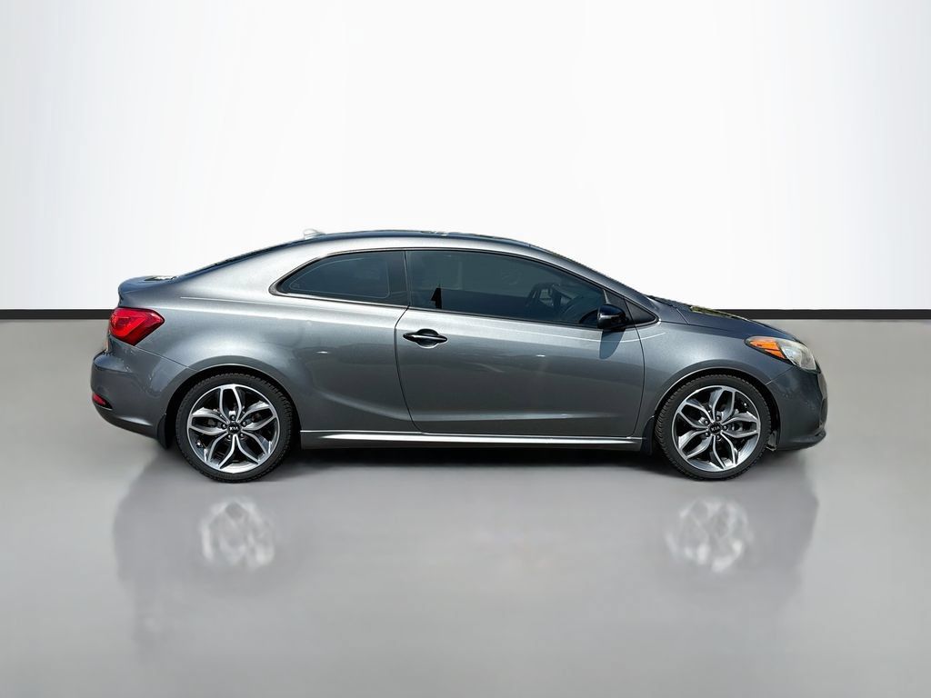 Used 2016 Kia Forte Koup SX w/ SX Premium Package FWD image 9