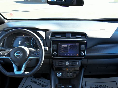 Used 2024 Nissan Leaf SV Plus image 35