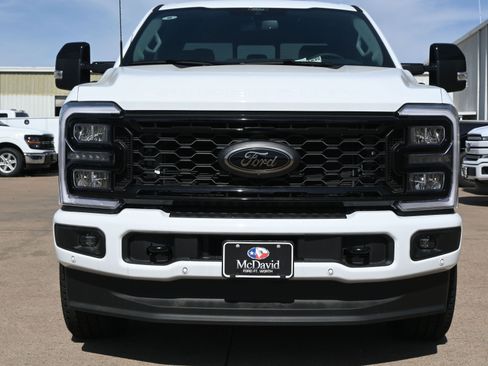 New 2026 Ford F350 Lariat w/ Black Appearance Package image 9