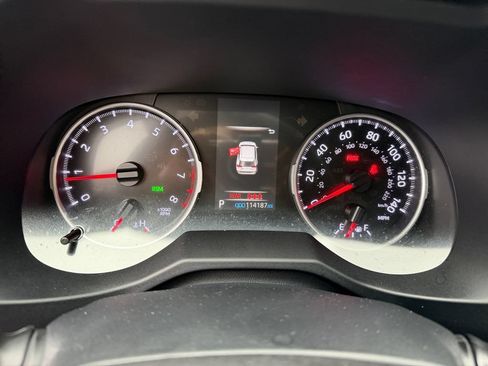 Used 2021 Toyota RAV4 XLE AWD/4WD image 26