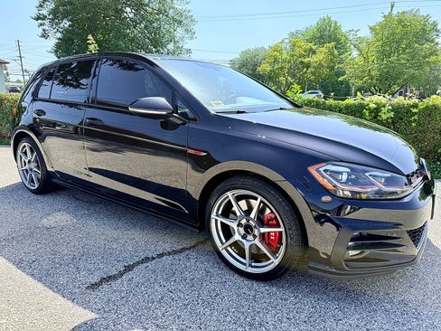 Used 2020 Volkswagen GTI SE FWD image 2