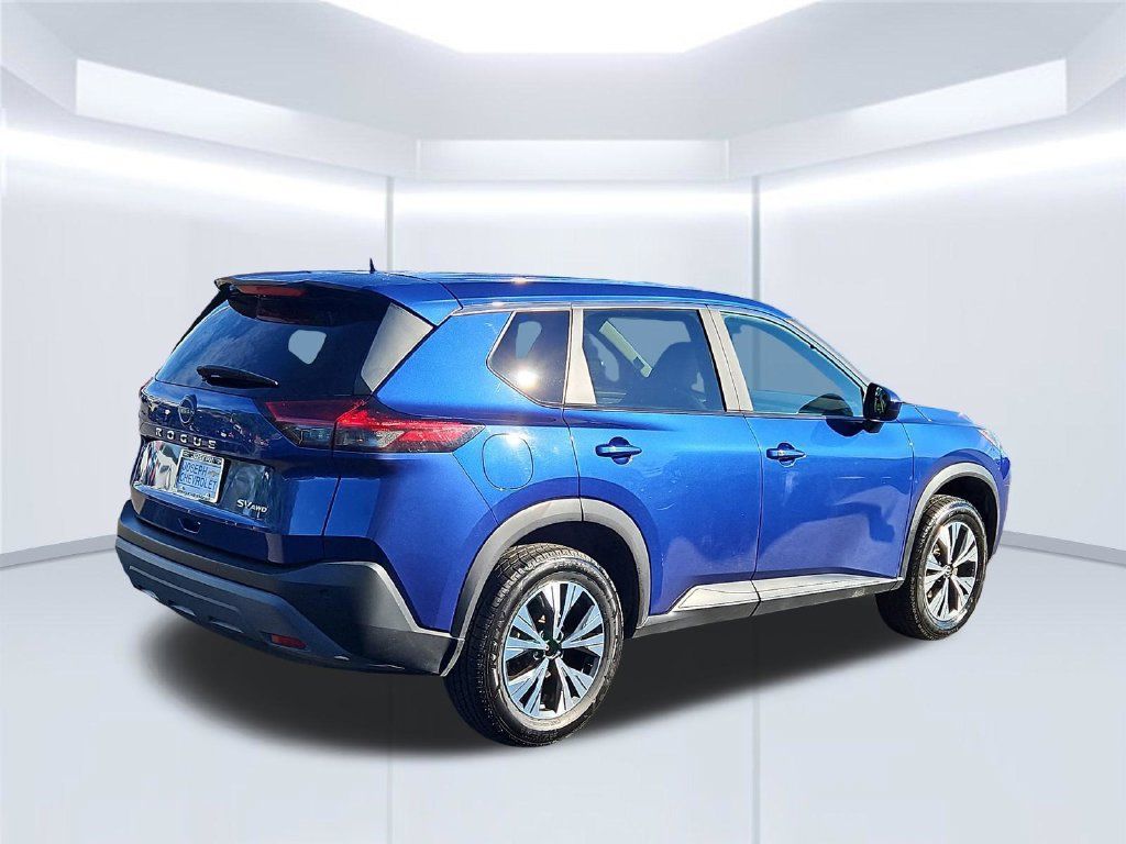 Used 2023 Nissan Rogue SV AWD/4WD image 5