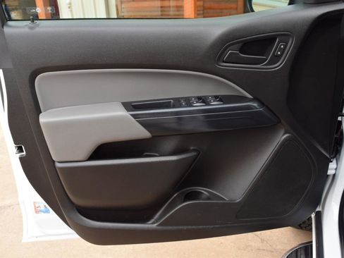 Used 2017 Chevrolet Colorado W/T w/ WT Convenience Package image 7