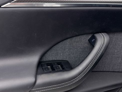 Used 2022 Tesla Model X Plaid image 29