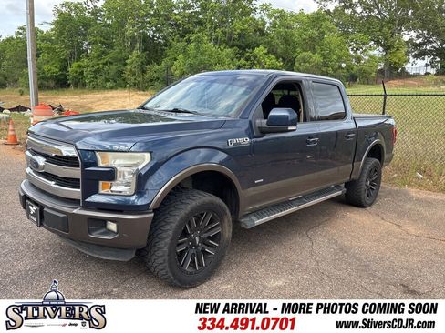 Used 2016 Ford F150 Lariat w/ Equipment Group 501A Mid RWD image 2