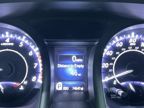 Used 2015 Toyota Avalon XLE Touring FWD image 3