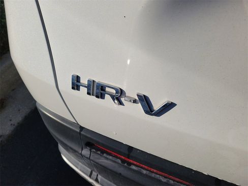 Certified 2023 Honda HR-V Sport image 13