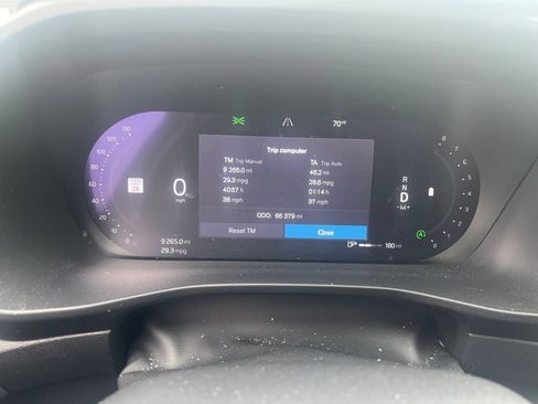 Used 2023 Volvo XC40 B5 Plus w/ Driver Assist Package AWD/4WD image 26