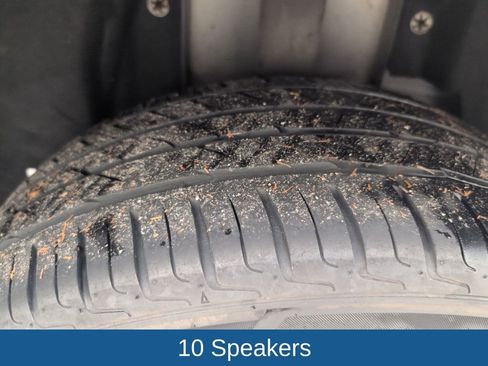 Used 2017 Ford Escape Titanium image 20