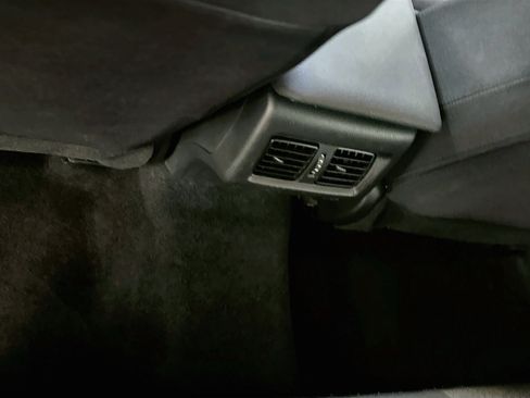 Used 2025 Toyota Camry LE FWD image 28