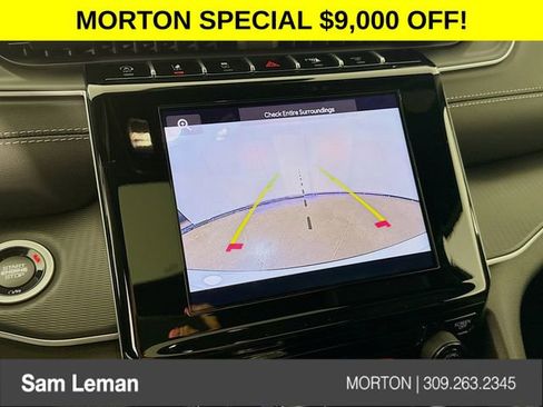 New 2025 Jeep Grand Cherokee L Laredo image 13