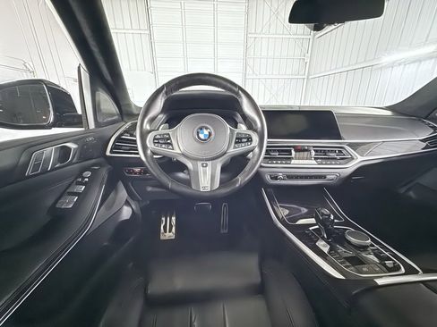 Used 2022 BMW X7 M50i image 58